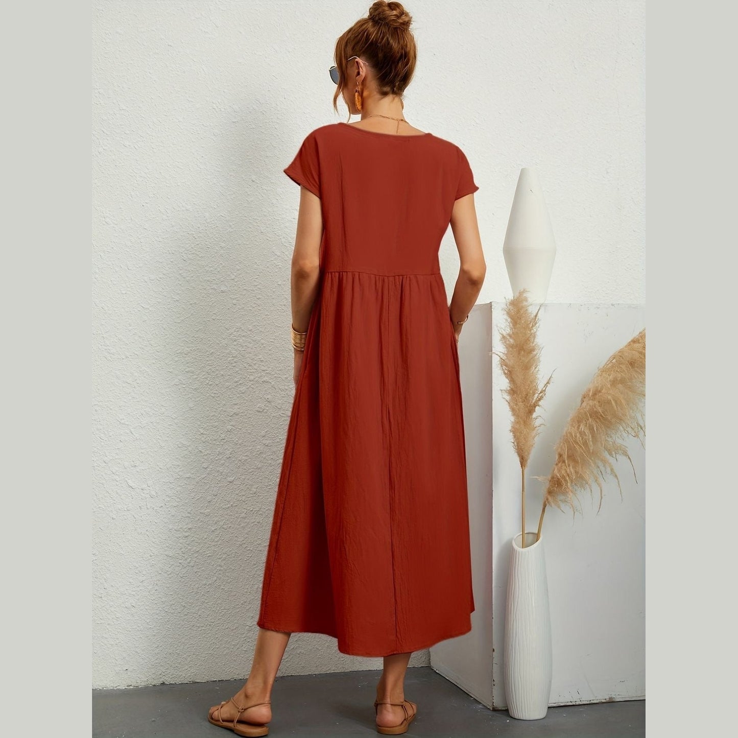 Mirabelle | Robe de loisirs décolletée