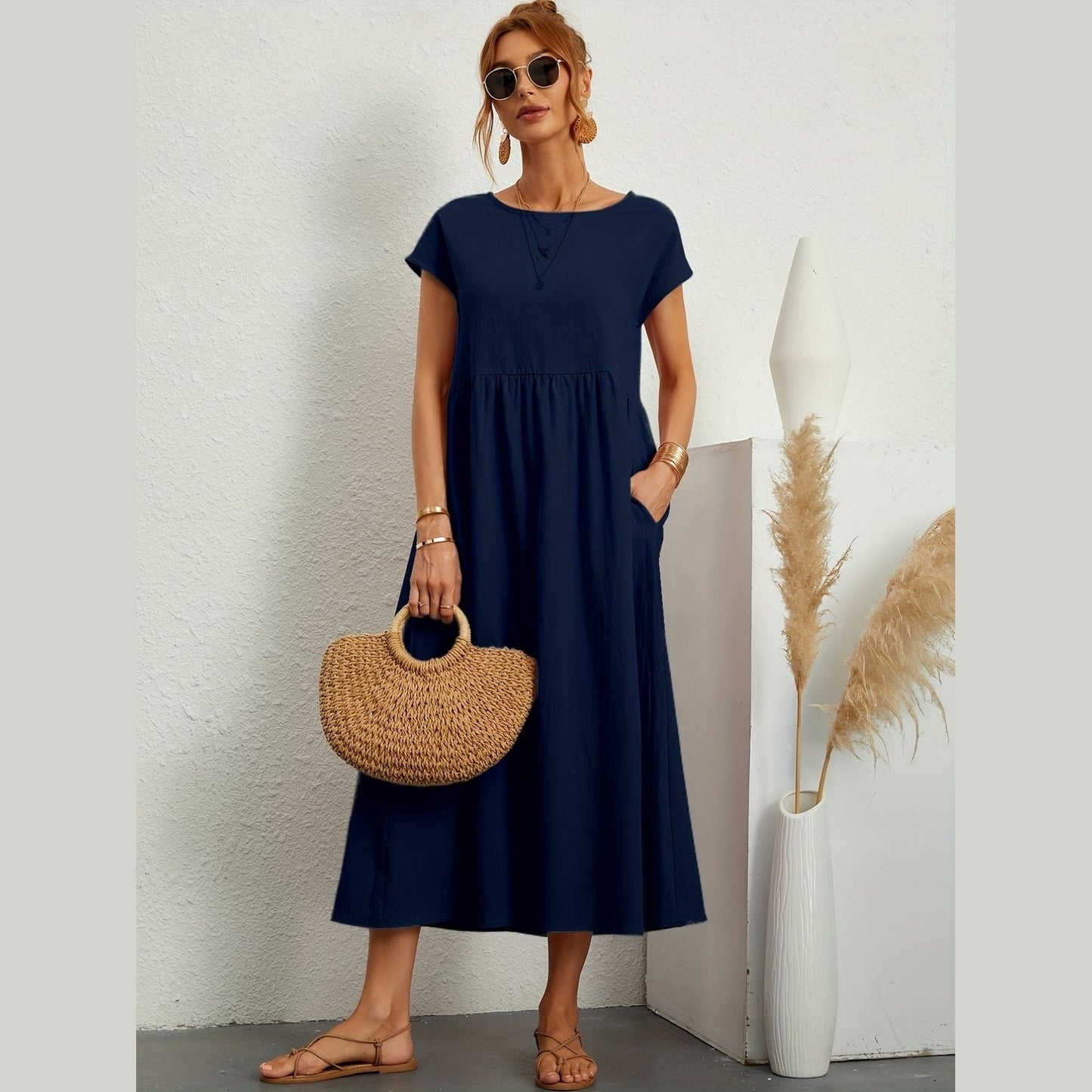 Mirabelle | Robe de loisirs décolletée