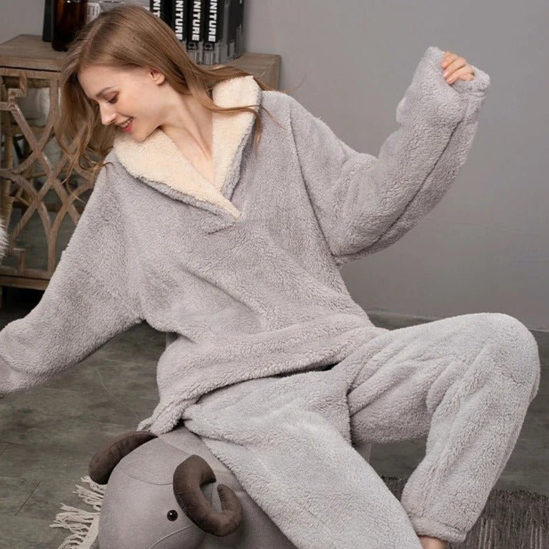 Ensemble Pyjama Polaire à Capuche