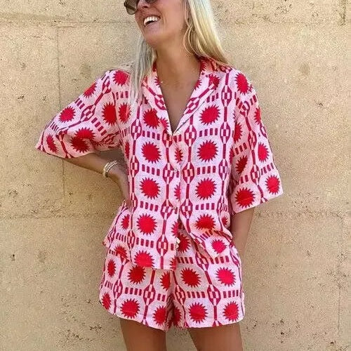 Lady | Ensemble chemise à boutons imprimé soleil et short pour femmes