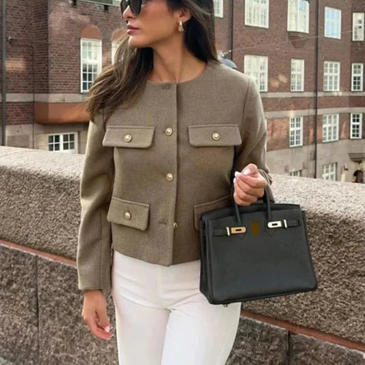Blazer court en laine FEMININO Essentielle 