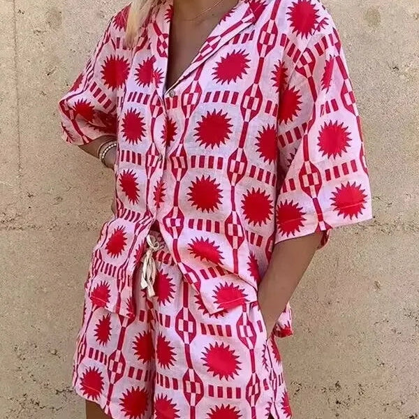 Lady | Ensemble chemise à boutons imprimé soleil et short pour femmes