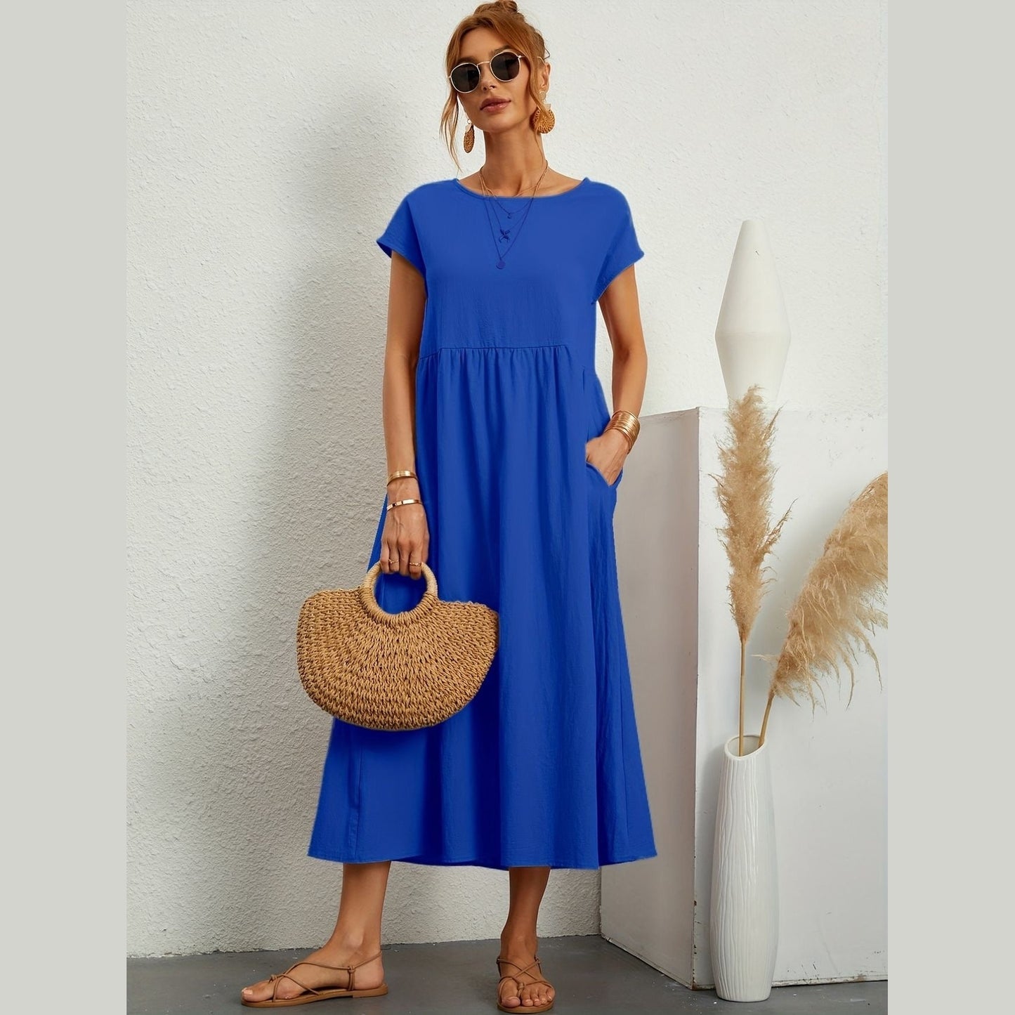 Mirabelle | Robe de loisirs décolletée