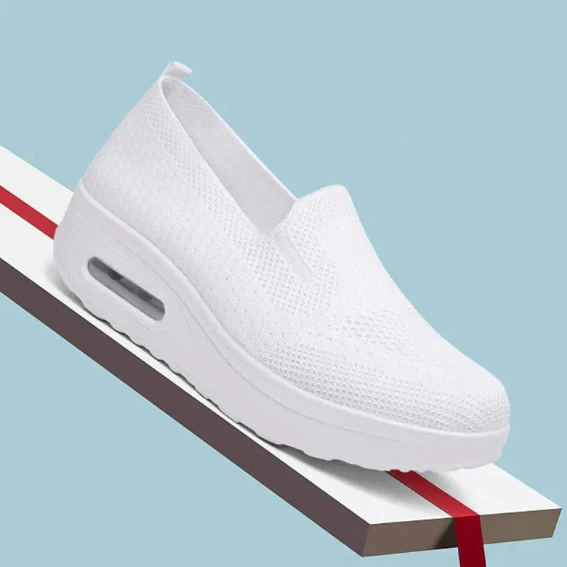 Chaussures Orthopédiques à Bulle d'Air FEMININO Essentielle 